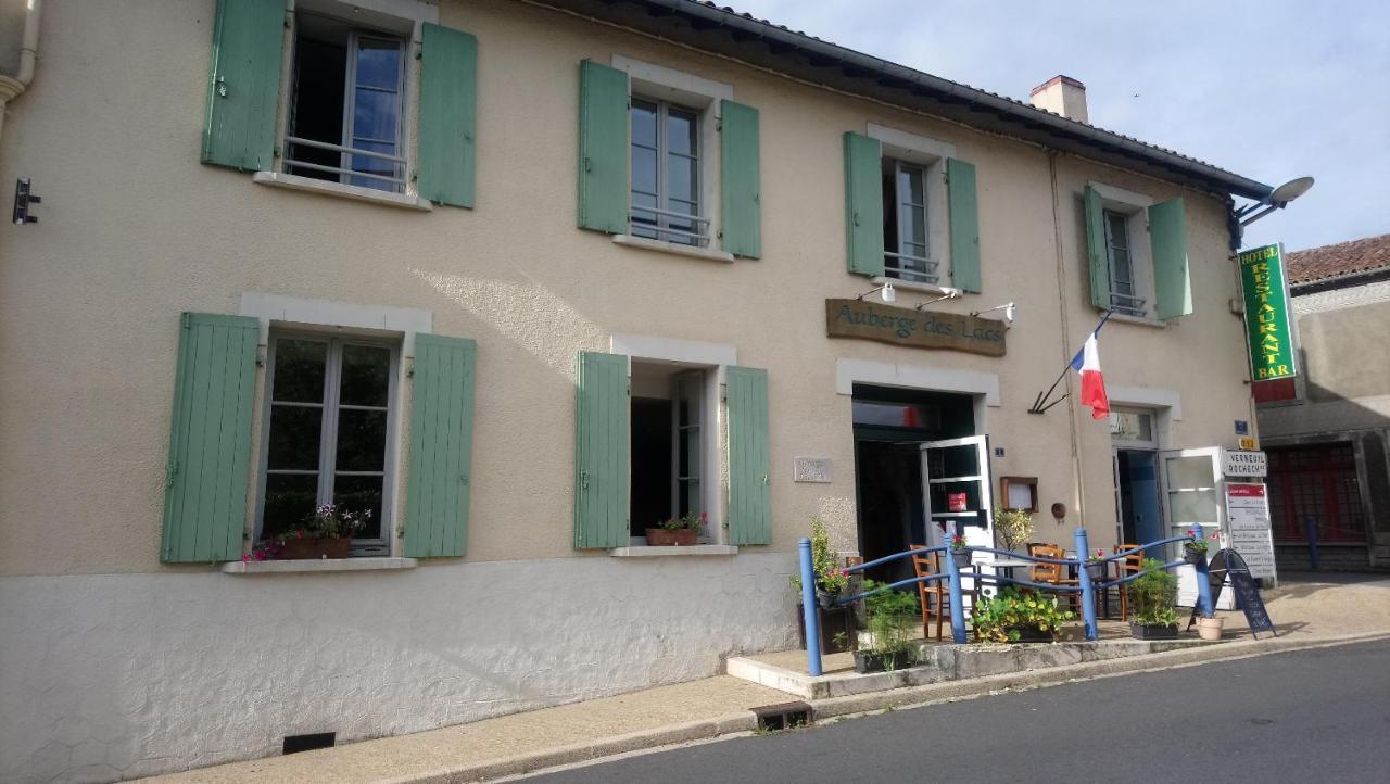 Auberge Des Lacs Massignac Екстер'єр фото